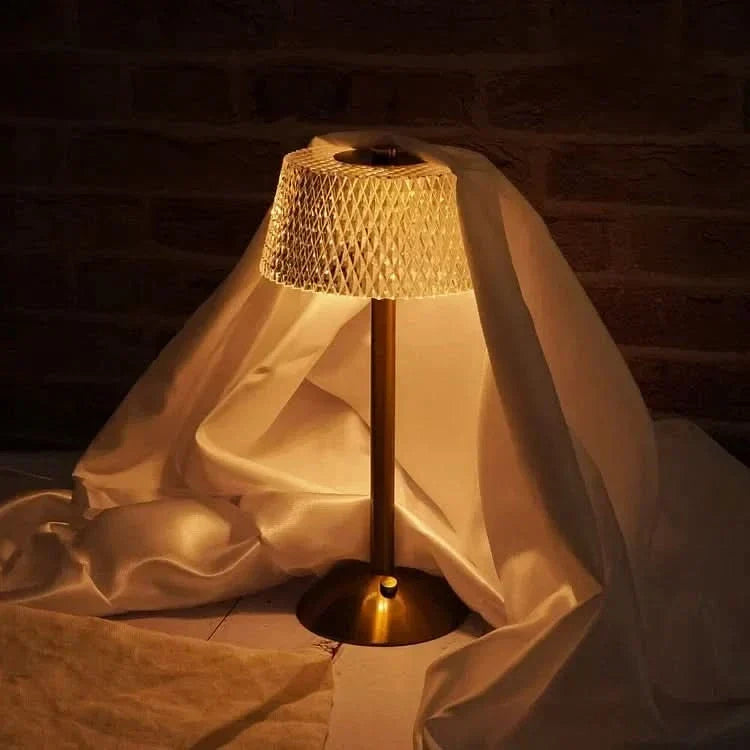 Draadloze oplaadbare led-tafellamp van kristal