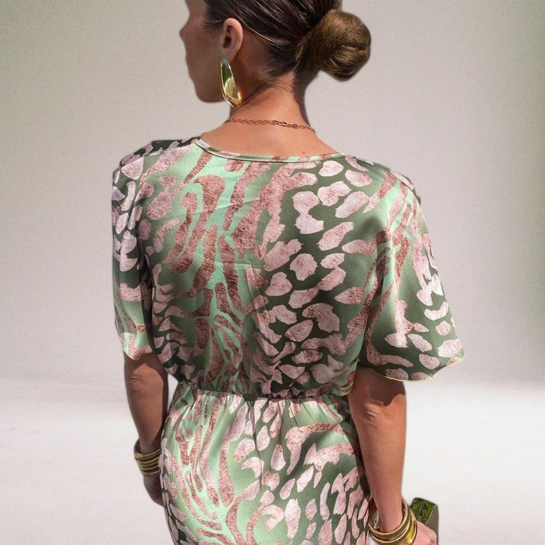 Elegante maxi-jurk met unieke V-hals