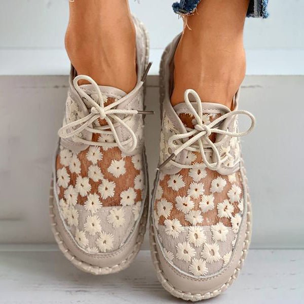 Ademende orthopedische schoenen met herfstpatroon