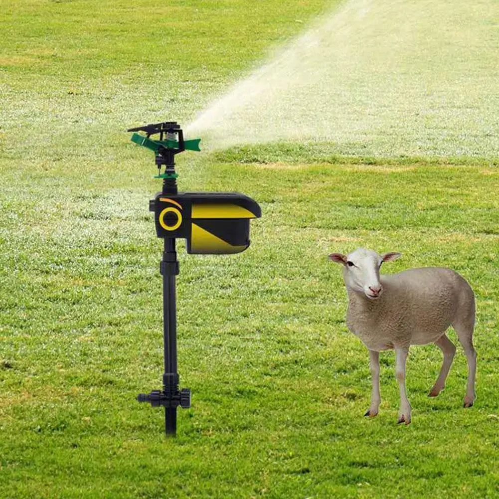 Automatische tuindierverjager op water met bewegingssensor – buitenwatersproeier met dierensensor voor het gazon