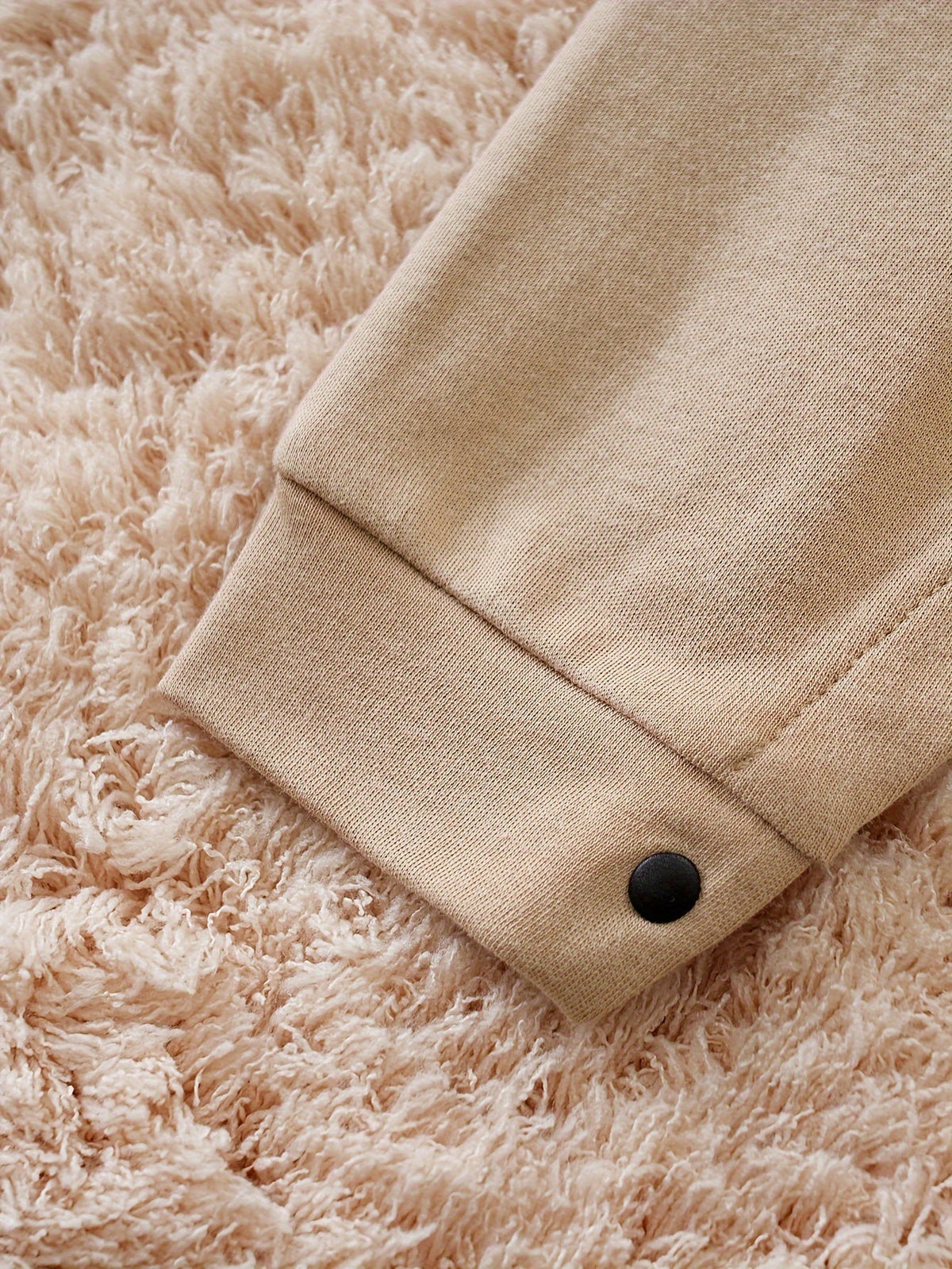 Babyromper met vlinderdas