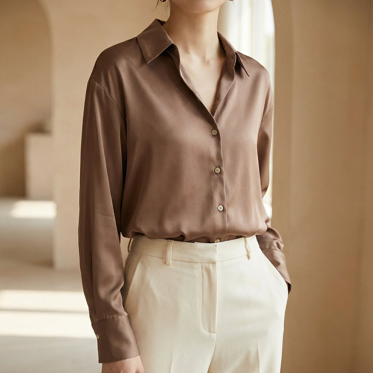 Blouse met lange mouwen en knopen