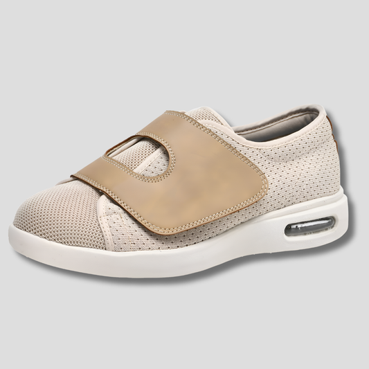 Brede diabetische schoenen voor opgezwollen voeten
