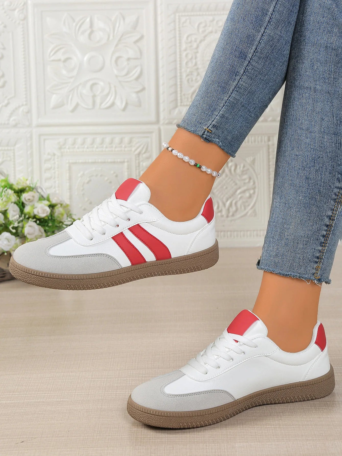 Casual damessneakers met veters