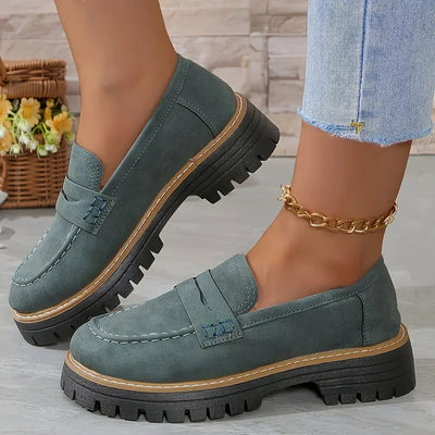Casual en elegante suède loafers voor dames