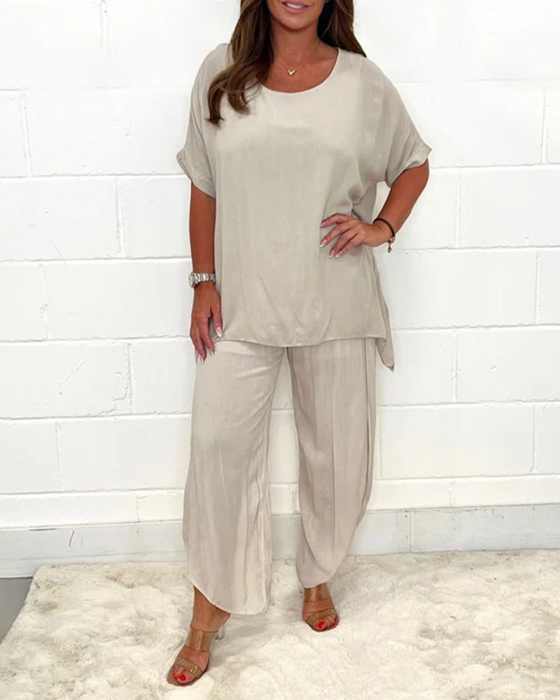 Comfortabel en relaxed tweedelig pak in effen kleur