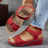 Comfortabele dames sandalen met verstelbare bandjes en dempende binnenzolen