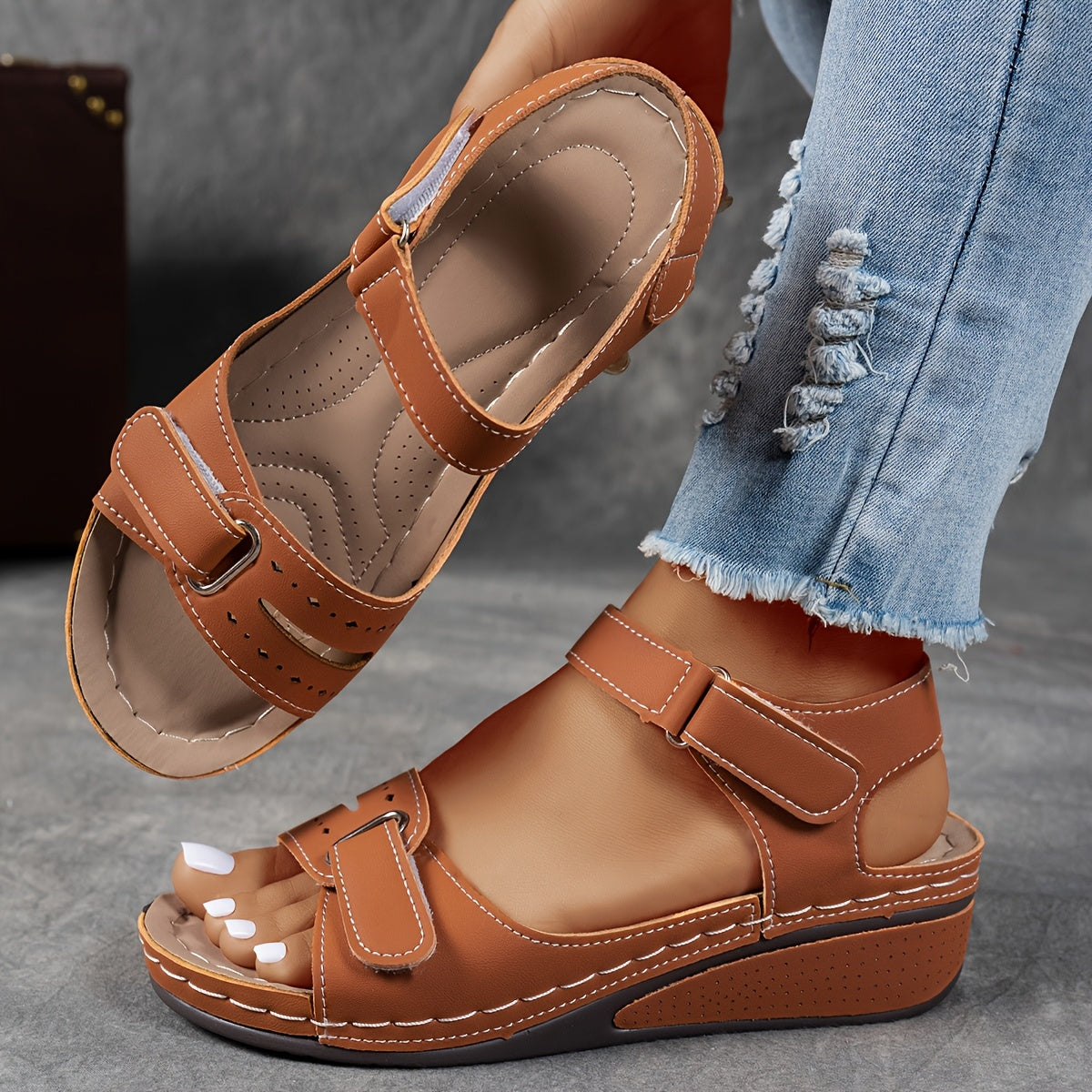 Comfortabele dames sandalen met verstelbare bandjes en dempende binnenzolen