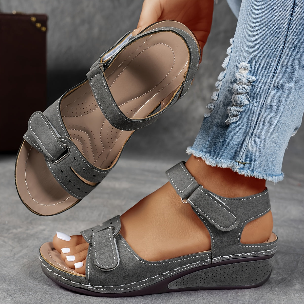 Comfortabele dames sandalen met verstelbare bandjes en dempende binnenzolen