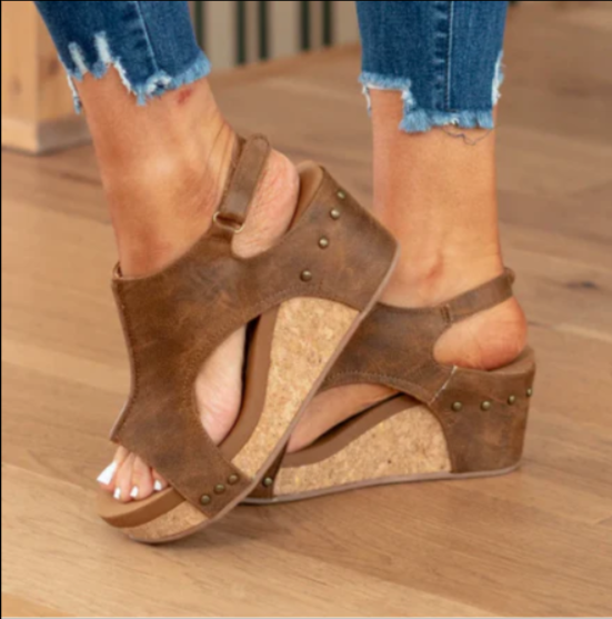 Comfortabele, elegante orthopedische sleehaksandalen voor dames