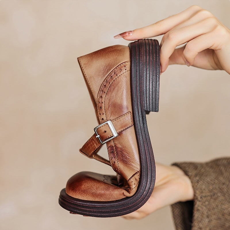 Dames T-band schoenen – Gestructureerde look met geperforeerde details