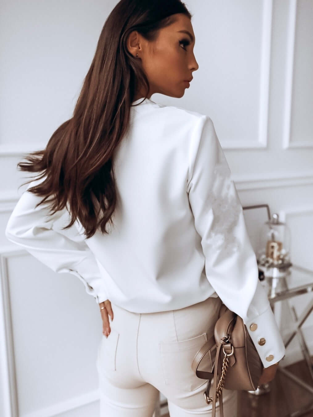 Damesblouse met lange mouwen en knoopsluiting
