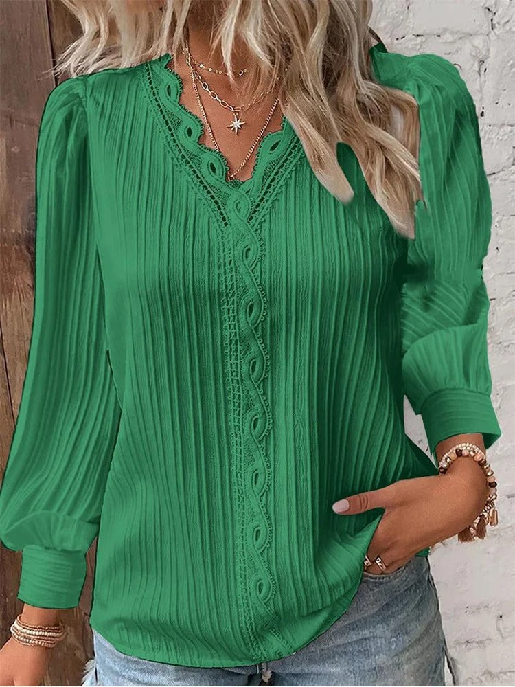 Damesblouse met V-hals en kant