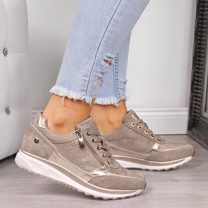 Damesneakers met gedempte zool