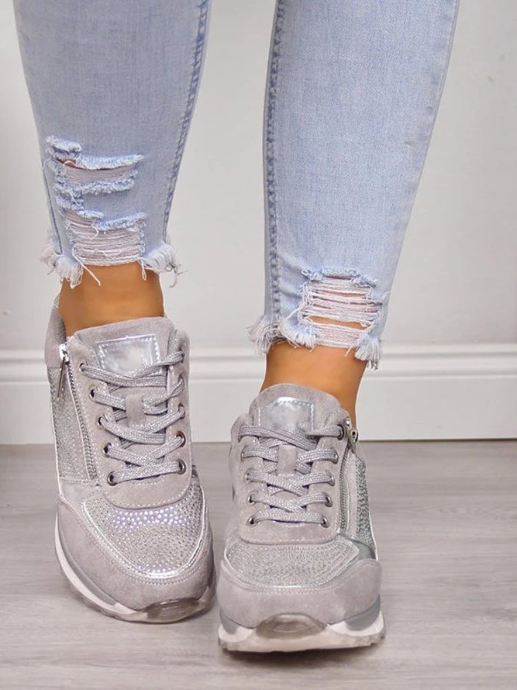 Damesneakers met gedempte zool