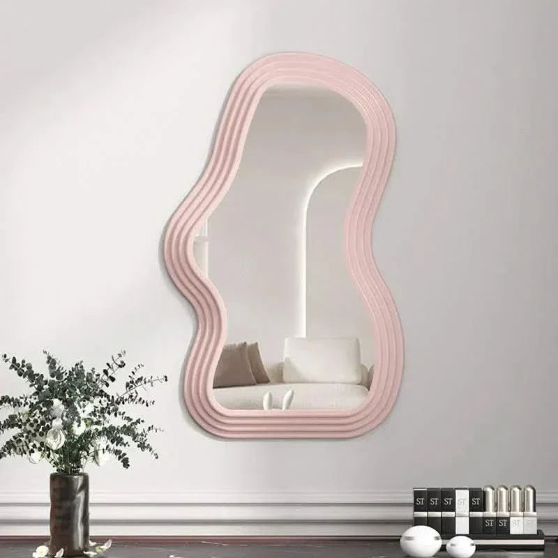 Decoratieve wandspiegel in wolkvorm voor in huis