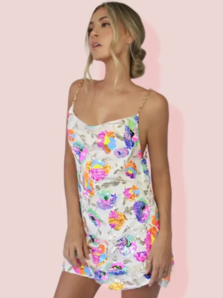 Elegante bloemenjurk voor zomerdromen