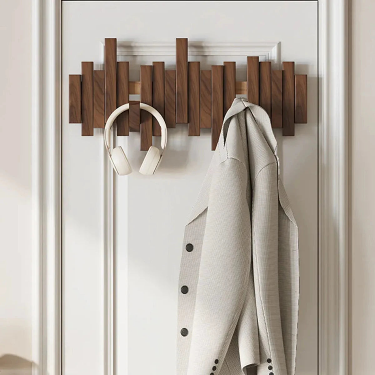 Elegante houten kapstok in pianostijl - Walnoot & beuken
