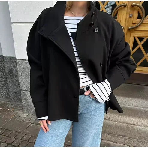 Elegante korte mantel voor dames met dubbele knopenrij – Moderne tussenjas