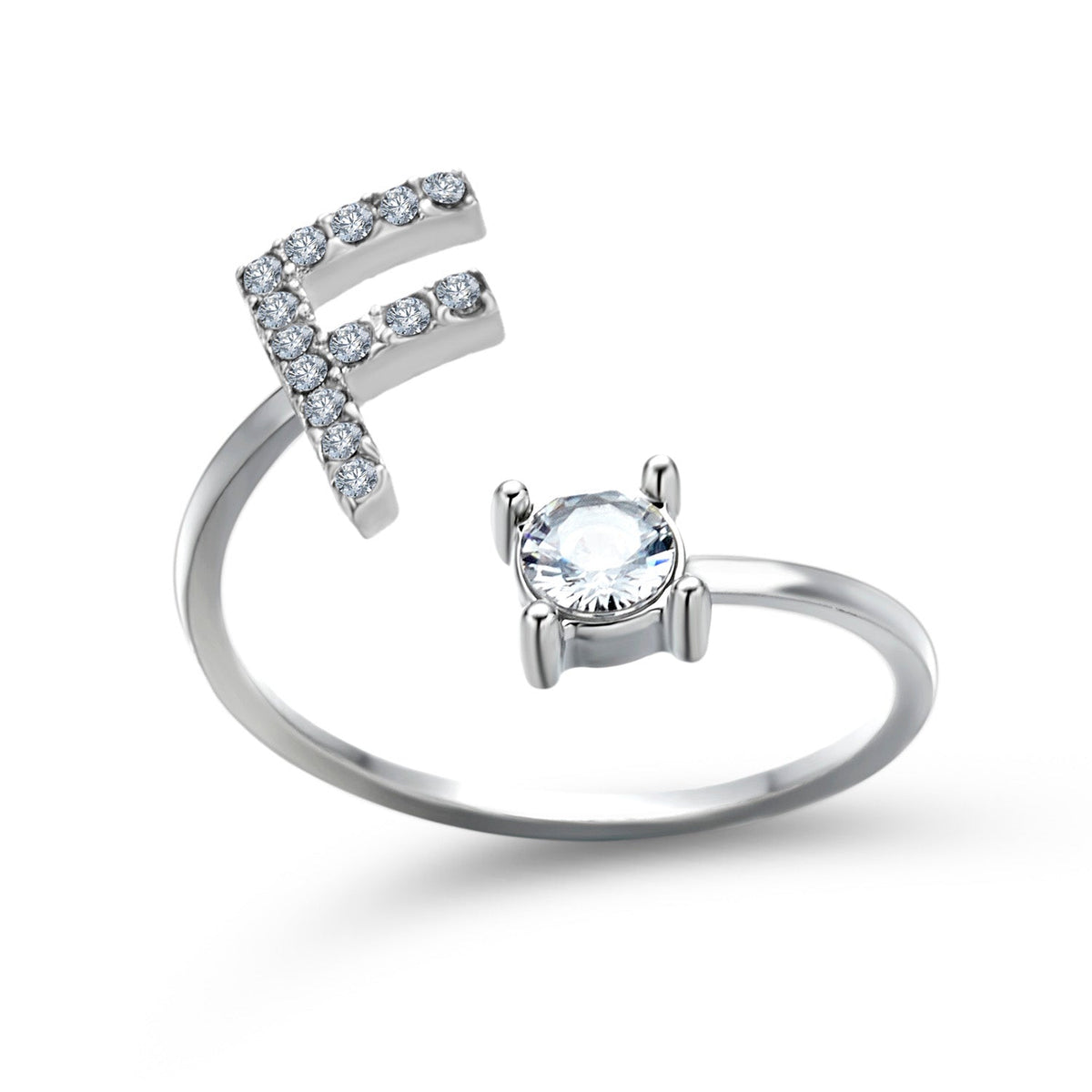 Elegante ring met initialen om herinneringen levend te houden