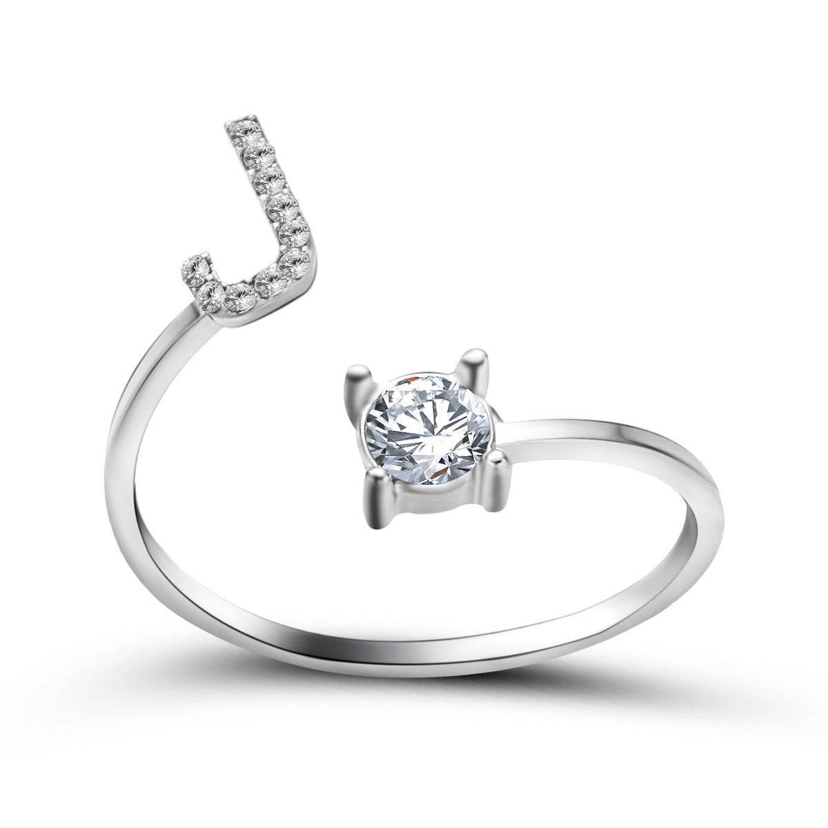 Elegante ring met initialen om herinneringen levend te houden