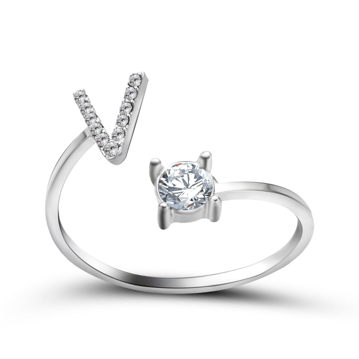 Elegante ring met initialen om herinneringen levend te houden