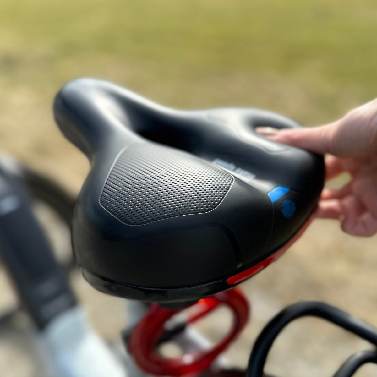 Fietszadel met drukverlichtend traagschuim - Zwart