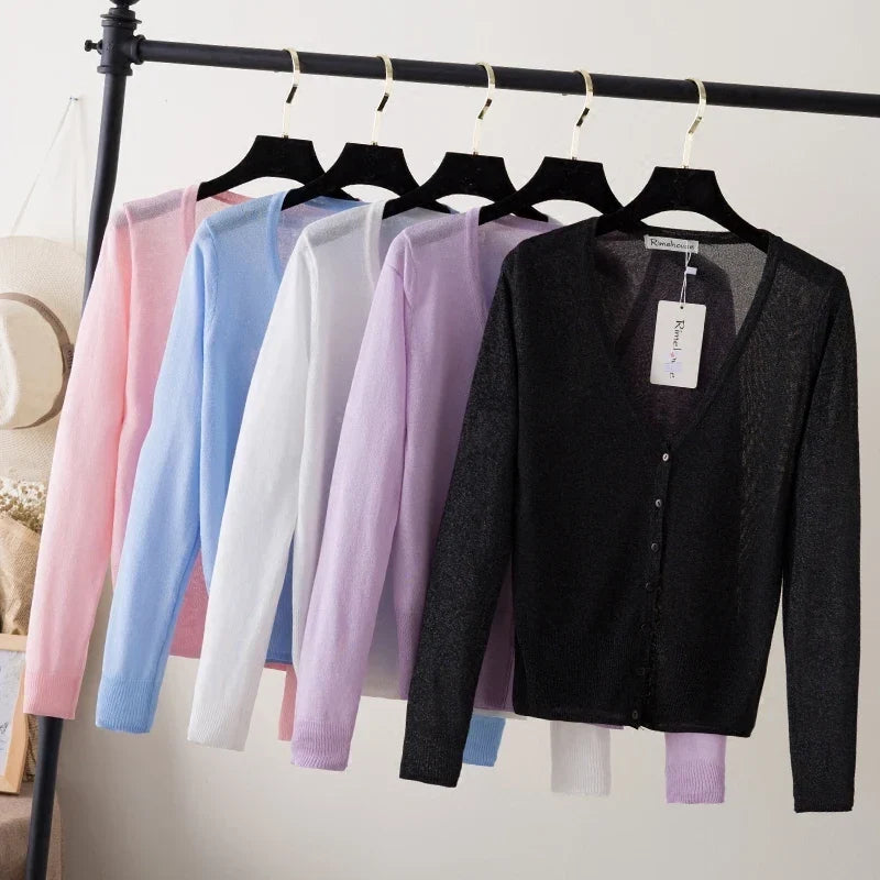 Gecropt vest met V-hals