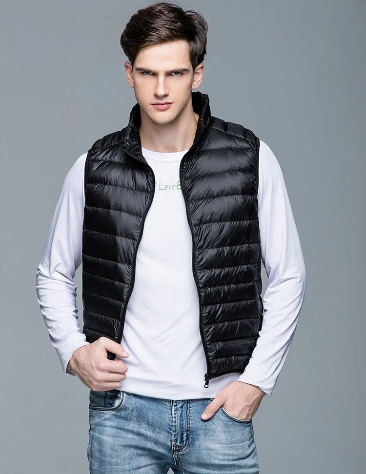 Gevoerde herenbodywarmer met minimalistisch design