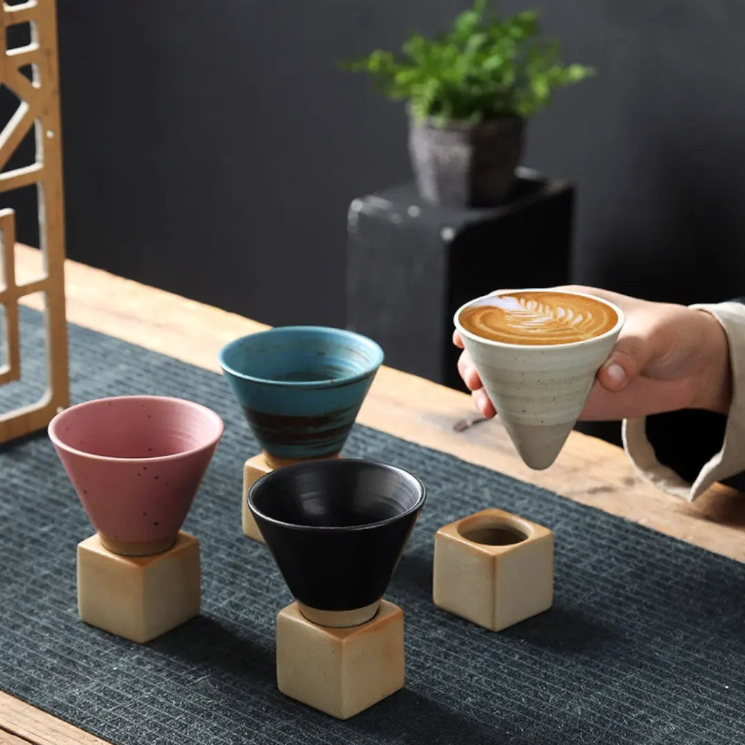 Handgemaakt kegelvormig espressokopje