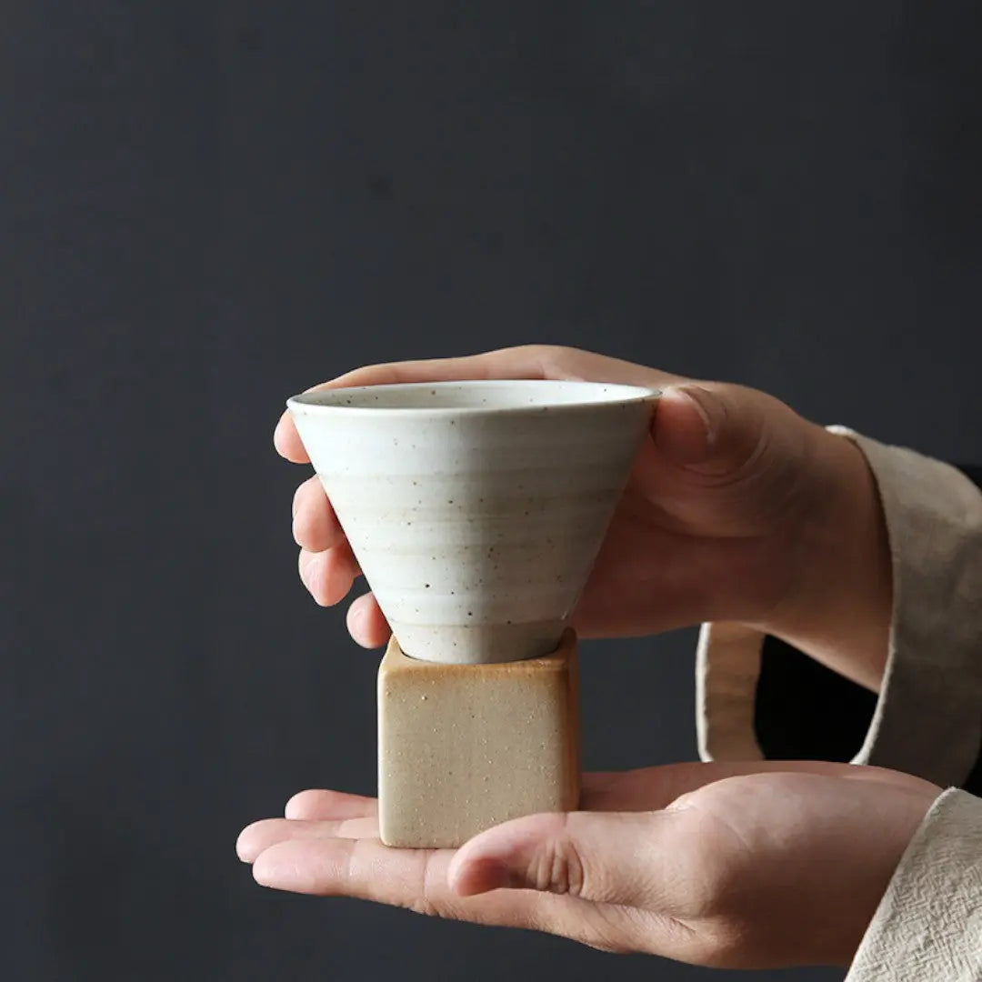 Handgemaakt kegelvormig espressokopje