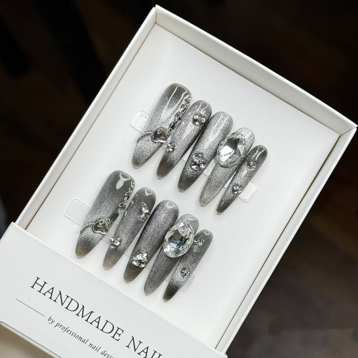 Handgemaakte decoratieve press-on nagelset