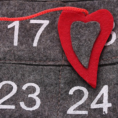 Hangende kerstman adventskalender - Aftellen naar Kerstmis