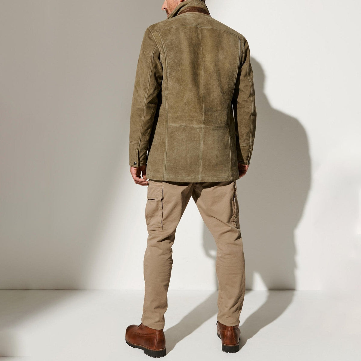 Herenblazer in vintagestijl – Jas in suède-look met contrasterende kraag en ritssluiting