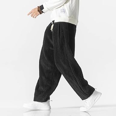 Klassieke comfortabele ribfluwelen broek