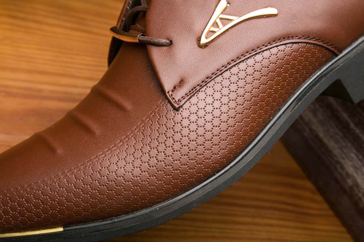 Klassieke herenschoenen van leer