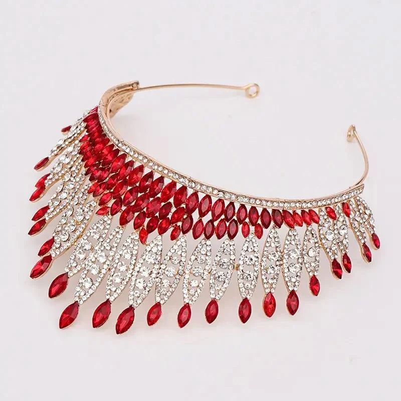 Kristallen tiara met strass-steentjes