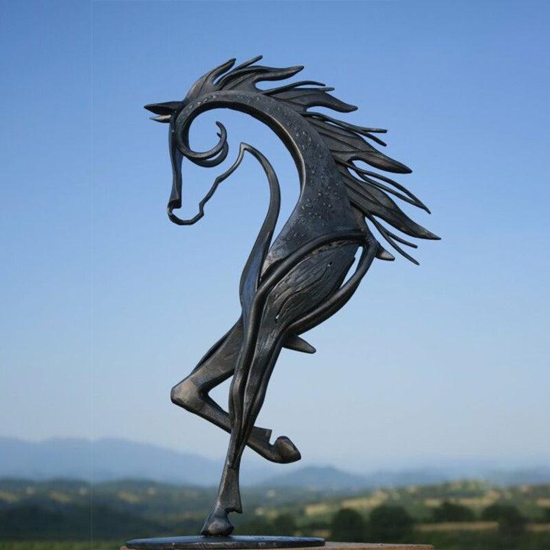 Sculptuur kussend paard