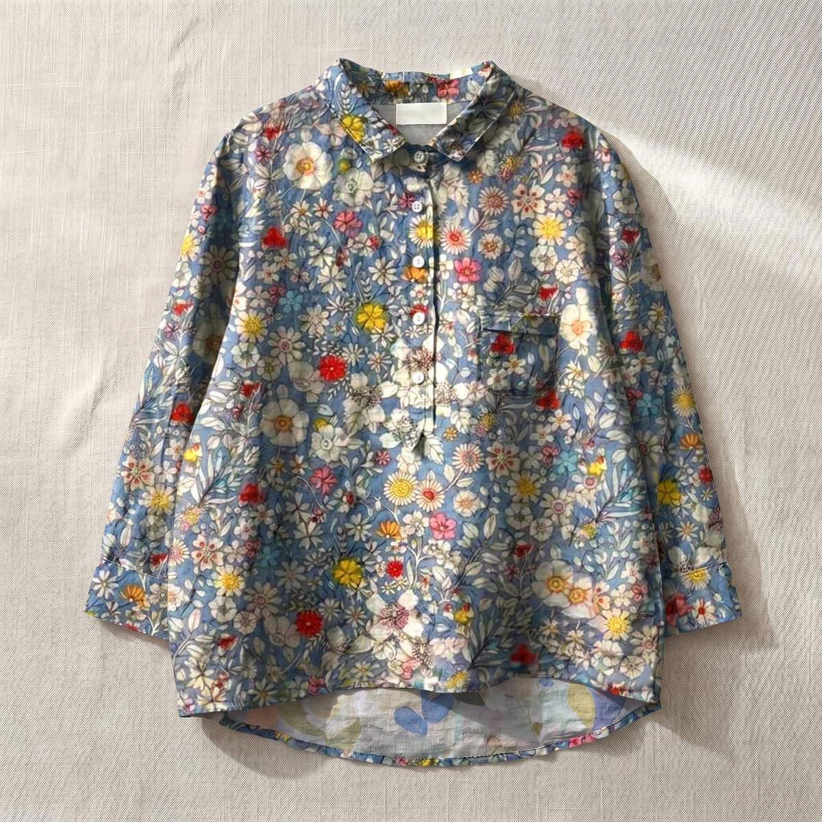 Lichte damesblouse met bloemenprint – ademende top in relaxed fit