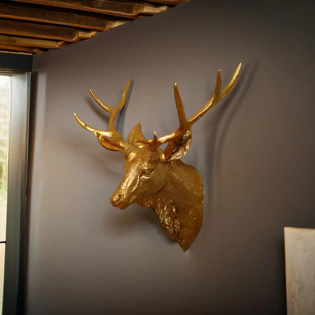 Majestueuze decoratieve hertenkop voor aan de muur