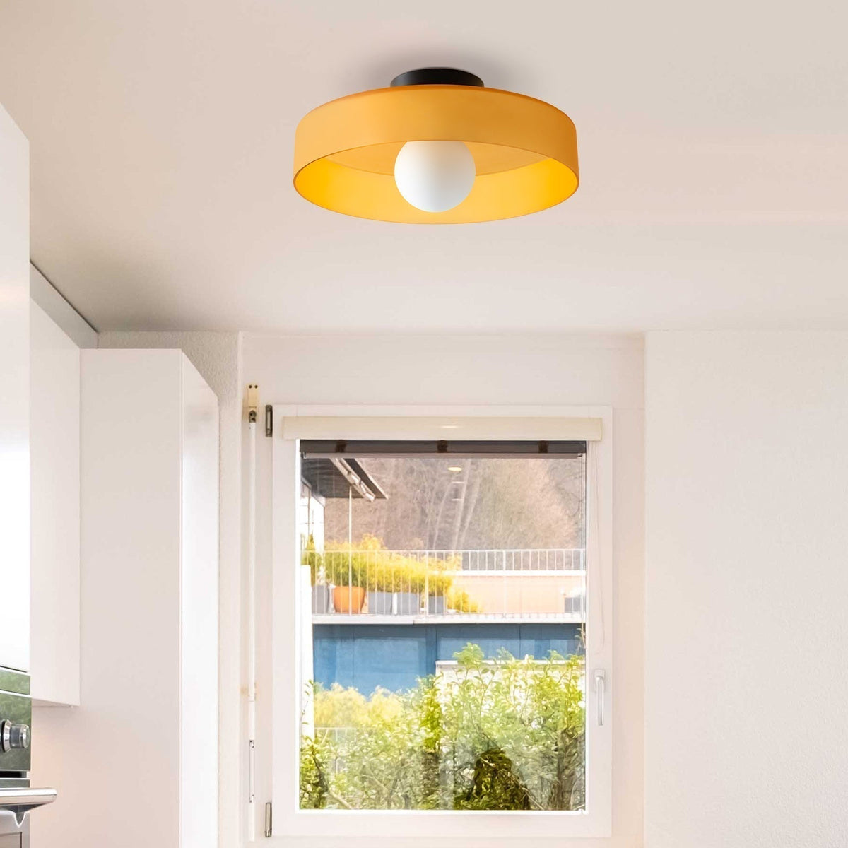 Minimalistische plafondlamp voor moderne elegantie