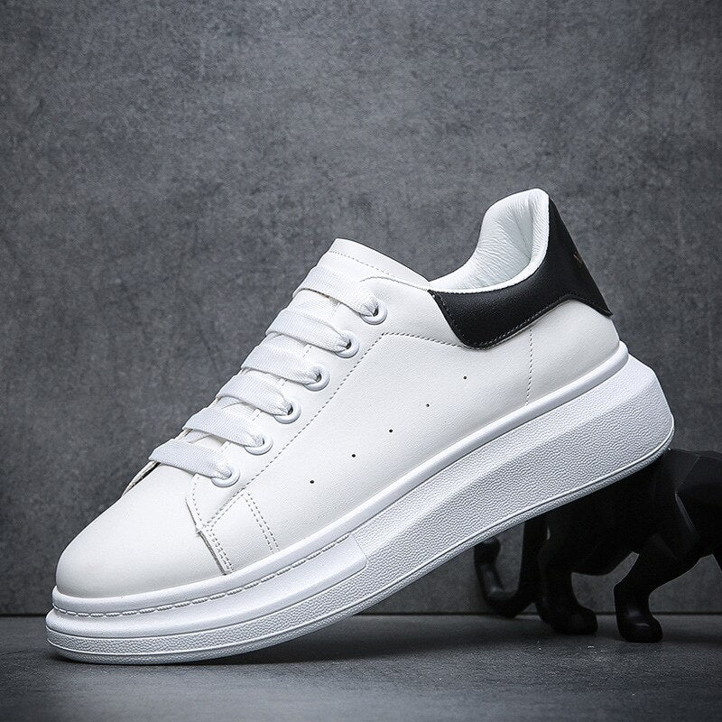 Modieuze zomersneakers met plateau en chunky zool