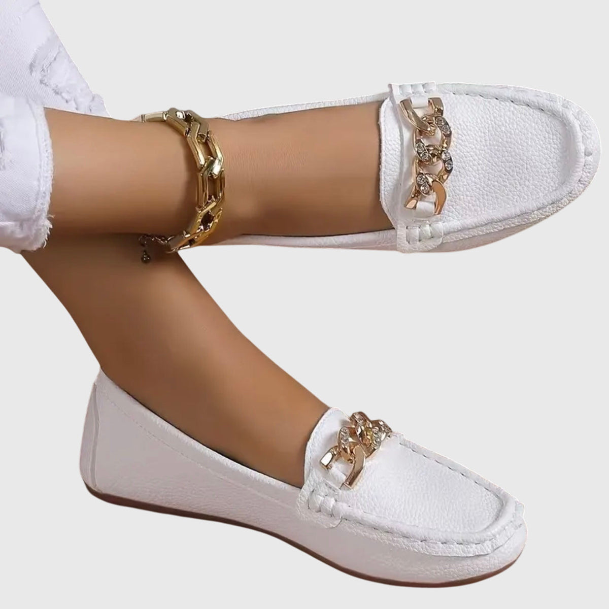 Orthopedische mocassins met gewatteerde binnenzool en antislipzool - elegante zwarte mocassins met goudkleurig detail