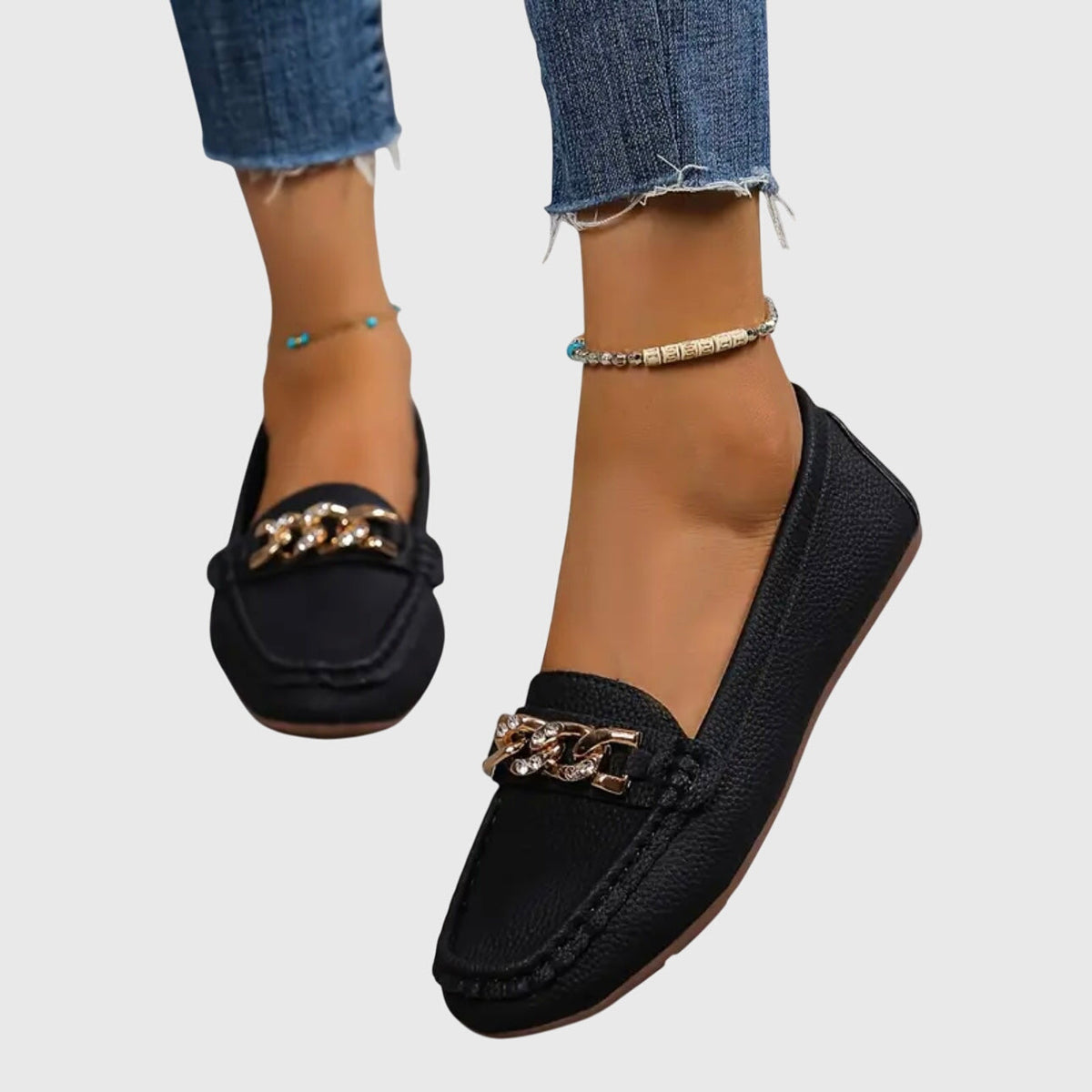 Orthopedische mocassins met gewatteerde binnenzool en antislipzool - elegante zwarte mocassins met goudkleurig detail