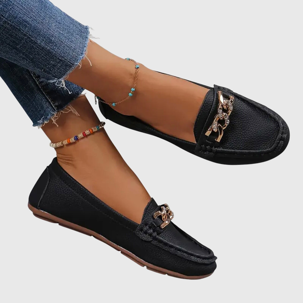 Orthopedische mocassins met gewatteerde binnenzool en antislipzool - elegante zwarte mocassins met goudkleurig detail
