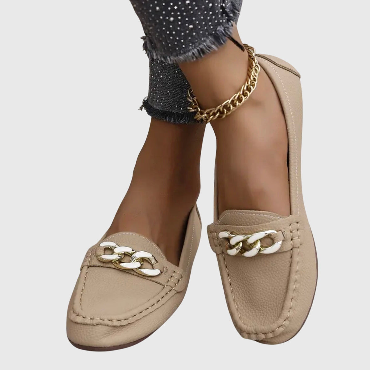 Orthopedische mocassins met gewatteerde binnenzool en antislipzool - elegante zwarte mocassins met goudkleurig detail