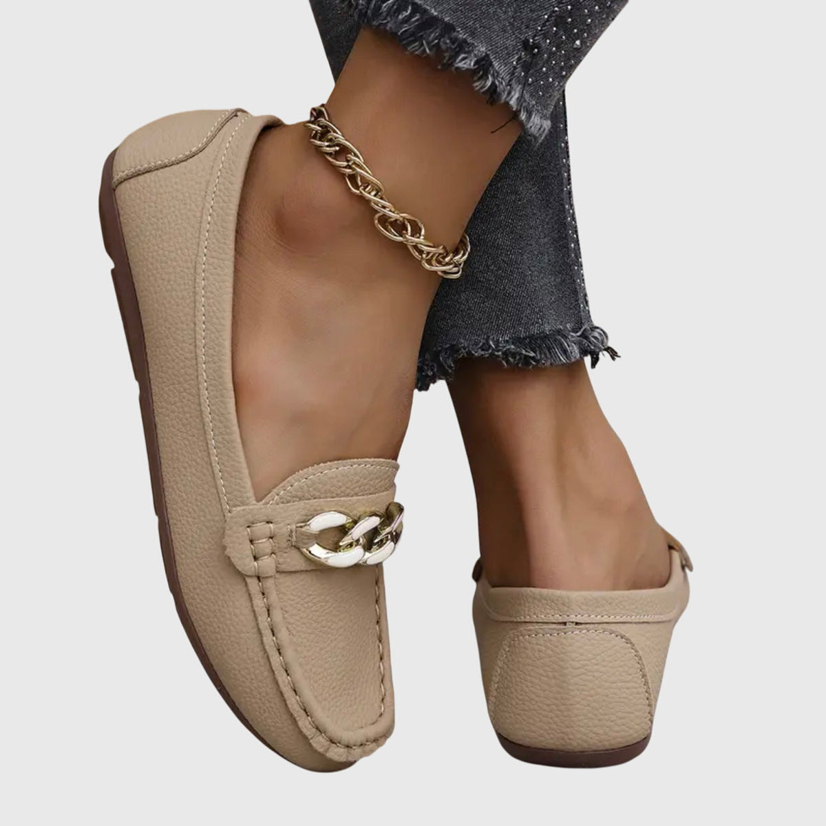 Orthopedische mocassins met gewatteerde binnenzool en antislipzool - elegante zwarte mocassins met goudkleurig detail