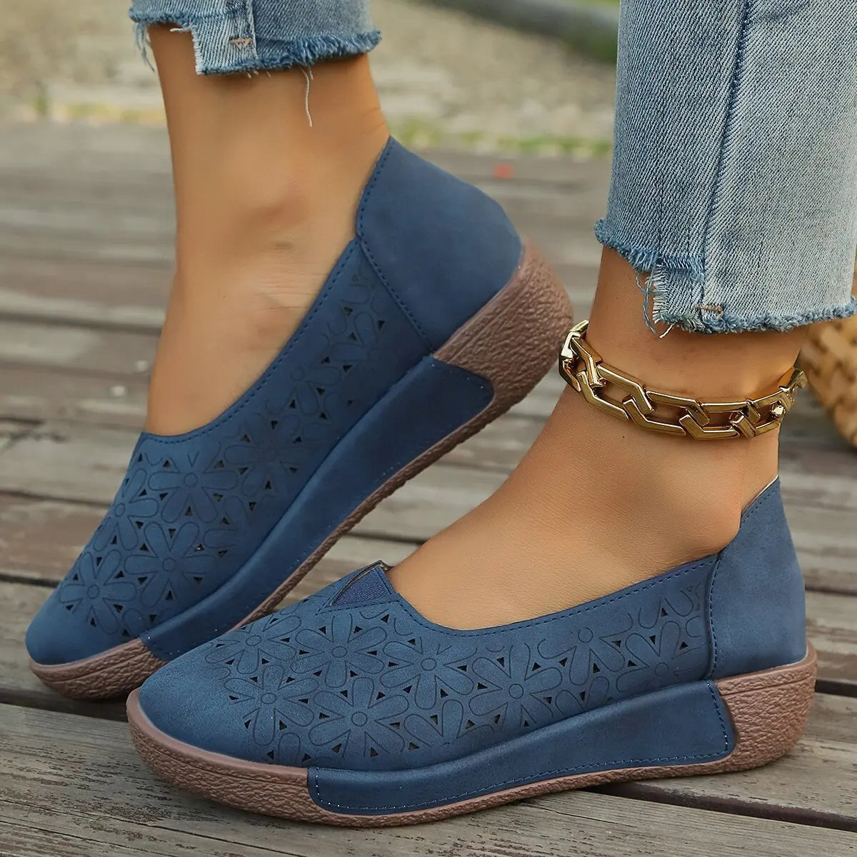 Orthopedische mocassins voor dames met leren bovenwerk en sleehakzool