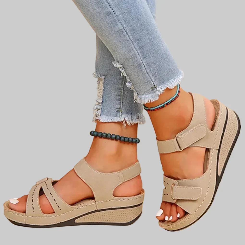 Orthopedische platform sandalen voor dames met verstelbare bandjes