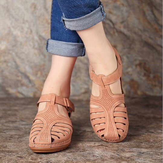 Orthopedische retro leren sandalen